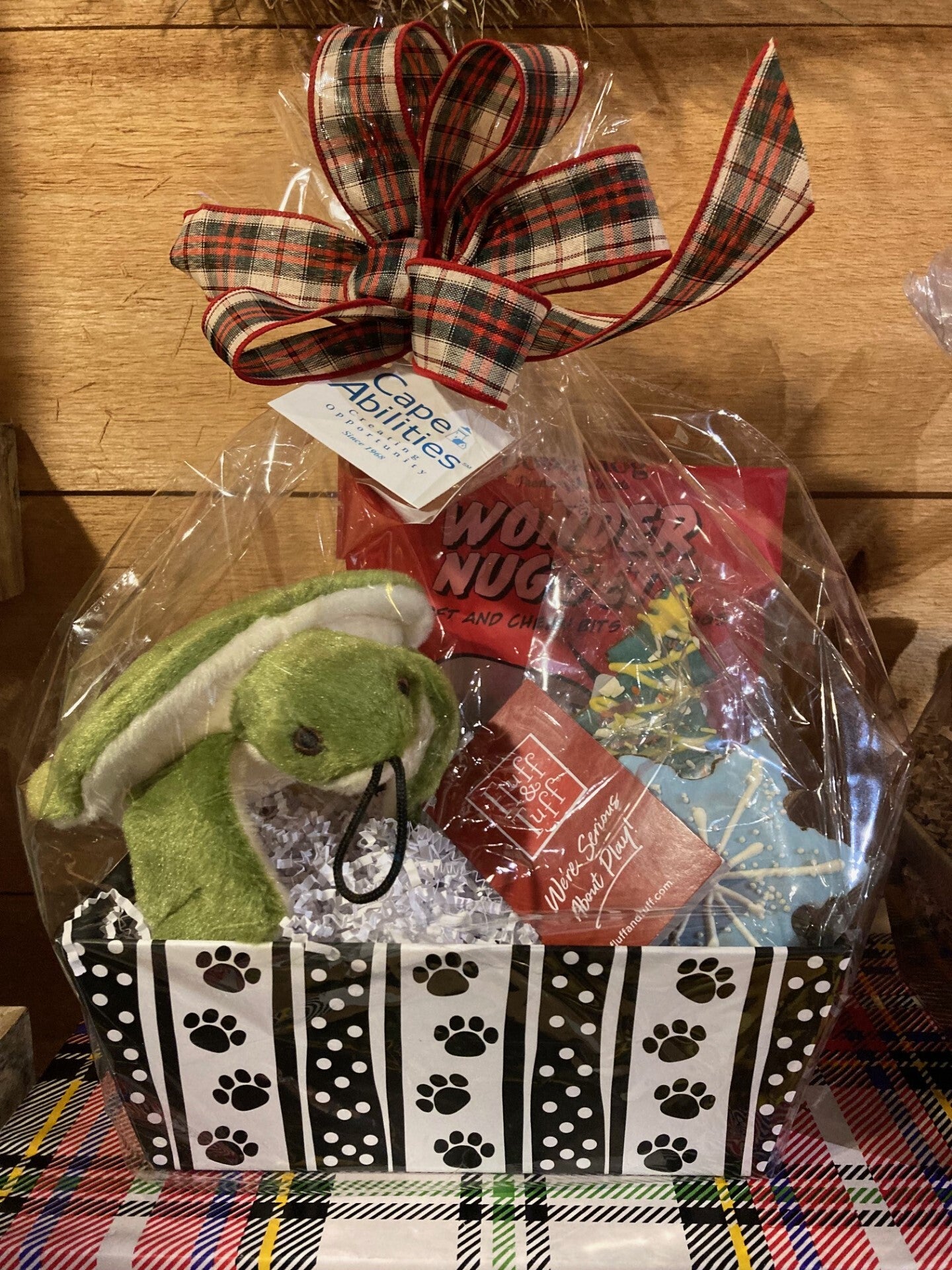 Dog lovers hot sale gift basket ideas